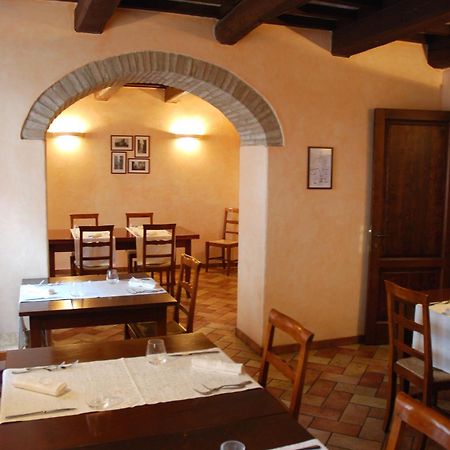 Locanda Le Logge Urbisaglia Esterno foto